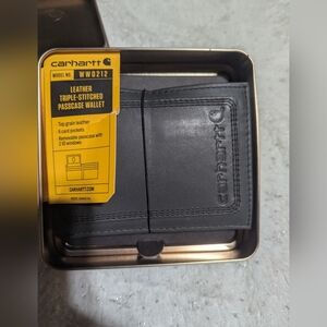 Carhartt WW0212 Leather Triple Stitched Passcase Wallet Black w/ Tin NWT